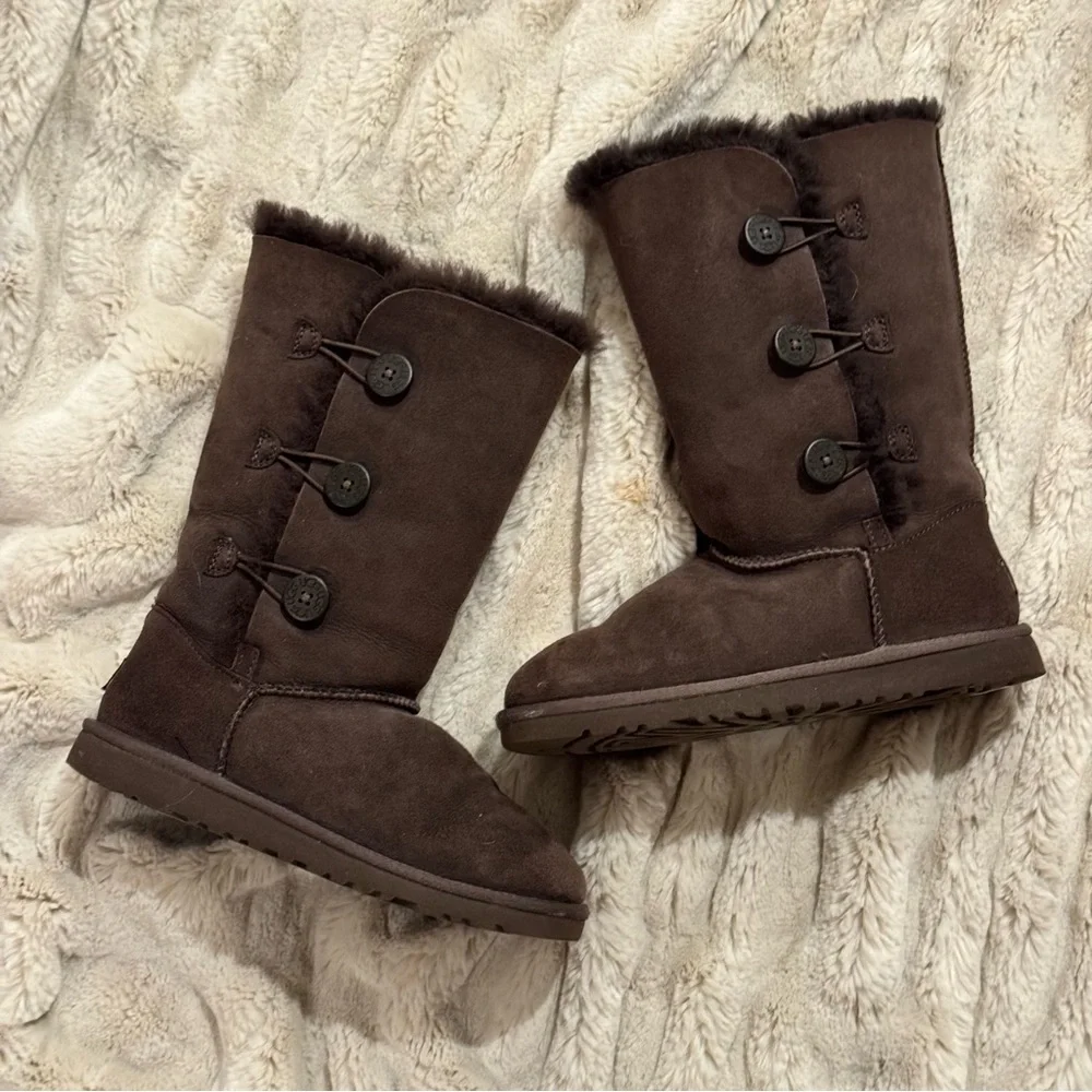 UGG Bailey Button Triplet CHO Tall Boots Brown Size 5